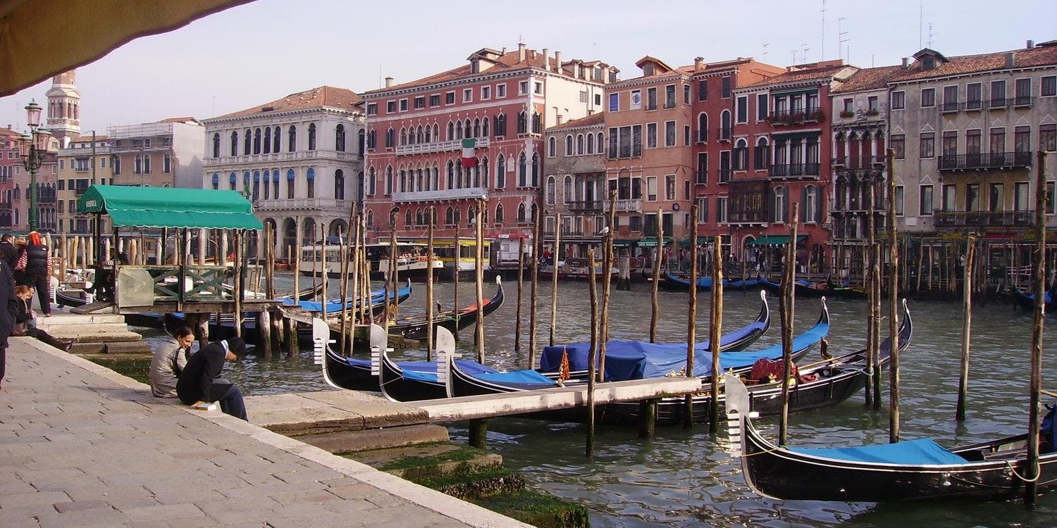 Cover Image for Where to Stay in Venice Italy
